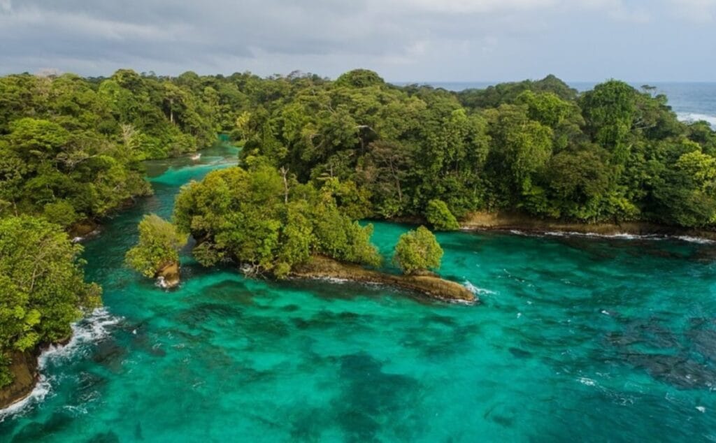 Isla-Escudo-de-Veraguas_