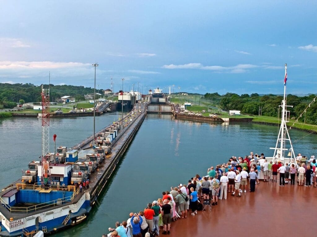 canal-de-panama_standard